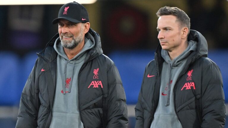 Liverpool want Pep Lijnders return after Jurgen Klopp’s assistant walkk…
