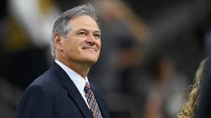 Happy birthday:***Mickey Loomis: Celebrating a Legend of New Oleans Saint, is a privilege having one of Oleans Saint legends alive celebrating his*****