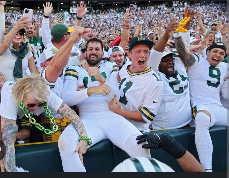 Packers Secure Thrilling 24-22 Victory, Welcome Brandon McManus