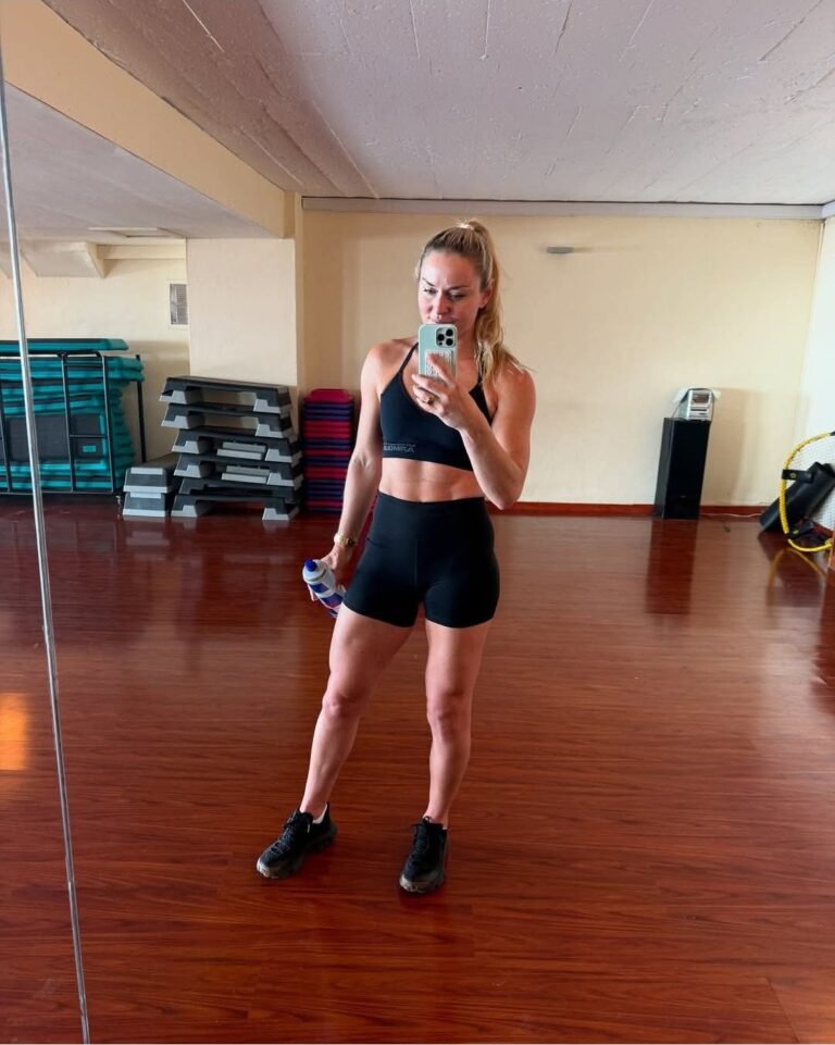 Lindsey Vonn Turns Up the Grind with a Gym Glow-Up Moment, Fueling Olympic Comeback Buzz