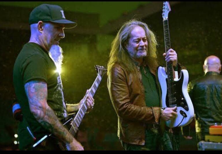 Jake E. Lee Pays Tribute to Ozzy Osbourne, Recalls Hilarious 1983 Onstage Mishap