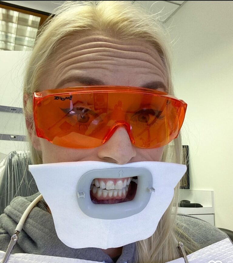 Lindsey Vonn Turns Dentist Chair into Party Zone: “The Dentist is So Lit”