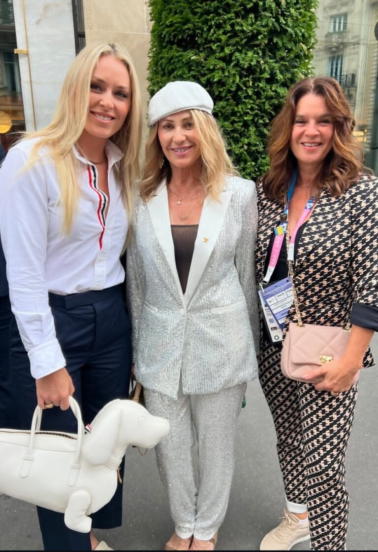 Lindsey Vonn Steals Hearts with Adorable Dachshund Handbag – Ski Queen’s Chic New Accessory Goes Viral